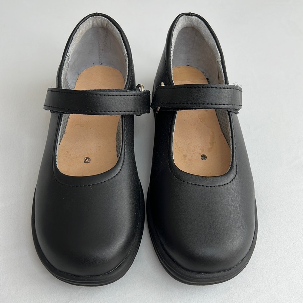 Girls MaryJane uniform shoe size 1